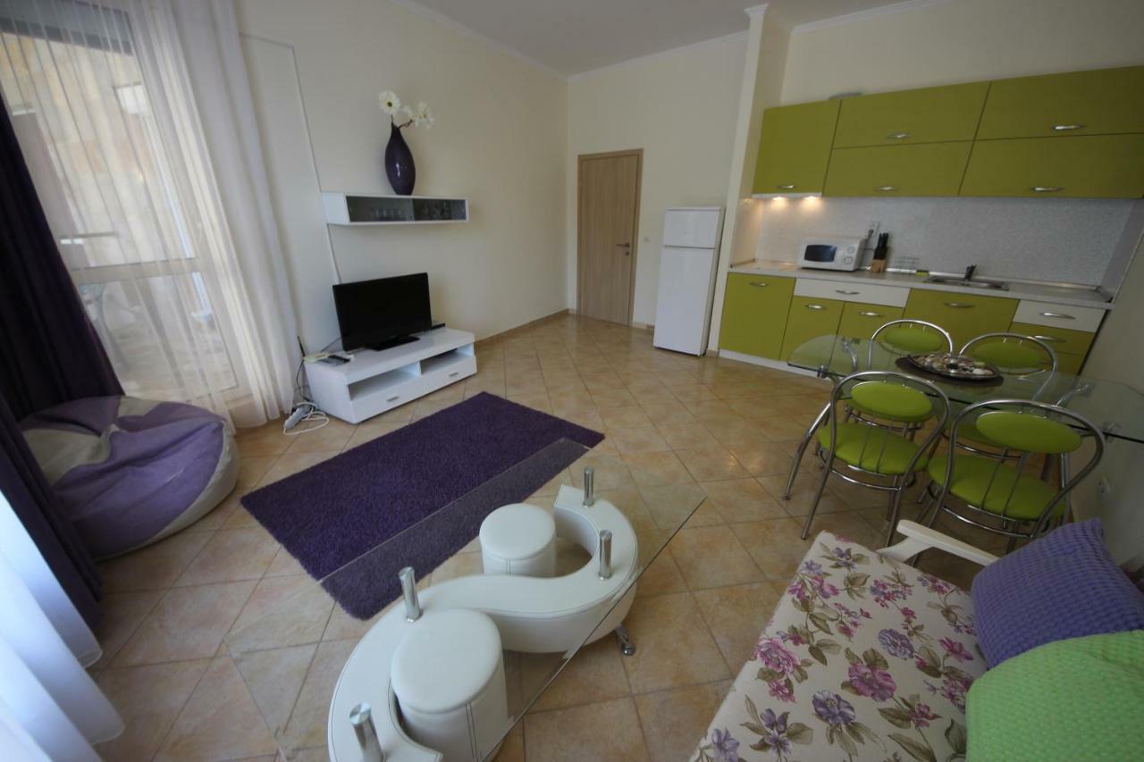 Menada Negresco Apartments Burgas-provinsen Eksteriør bilde